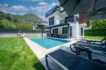 EGEM VİLLALARI (ADAÇAYI) 1320