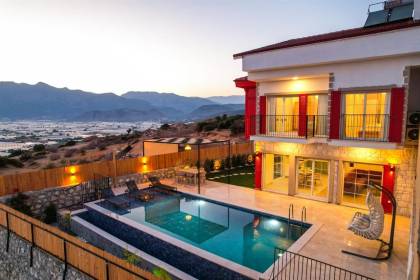 VİLLA KAYRA KONAK RED 1053